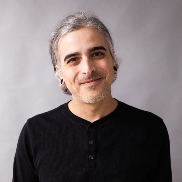 Headshot of a professional photographer