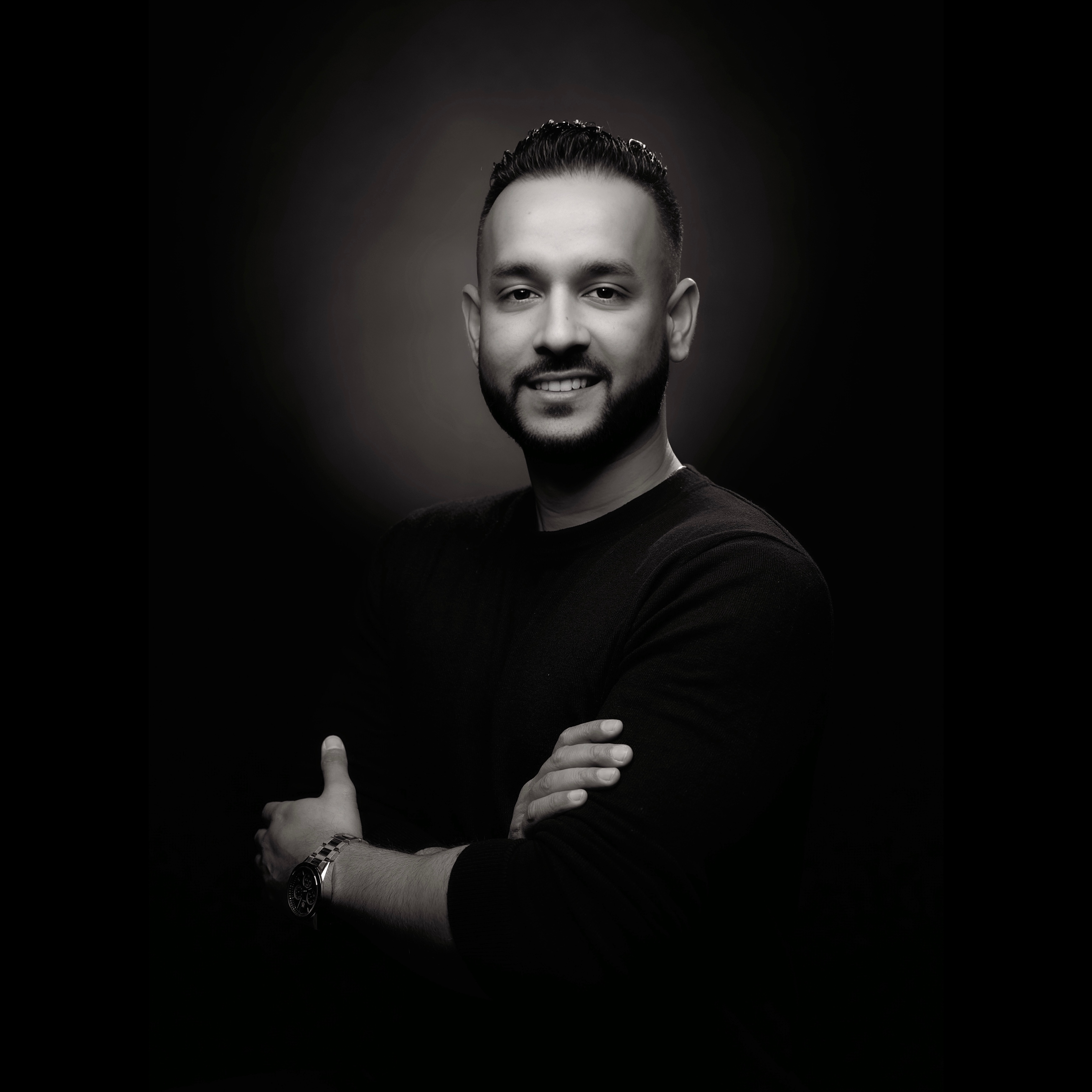 Headshot of a professional photographer