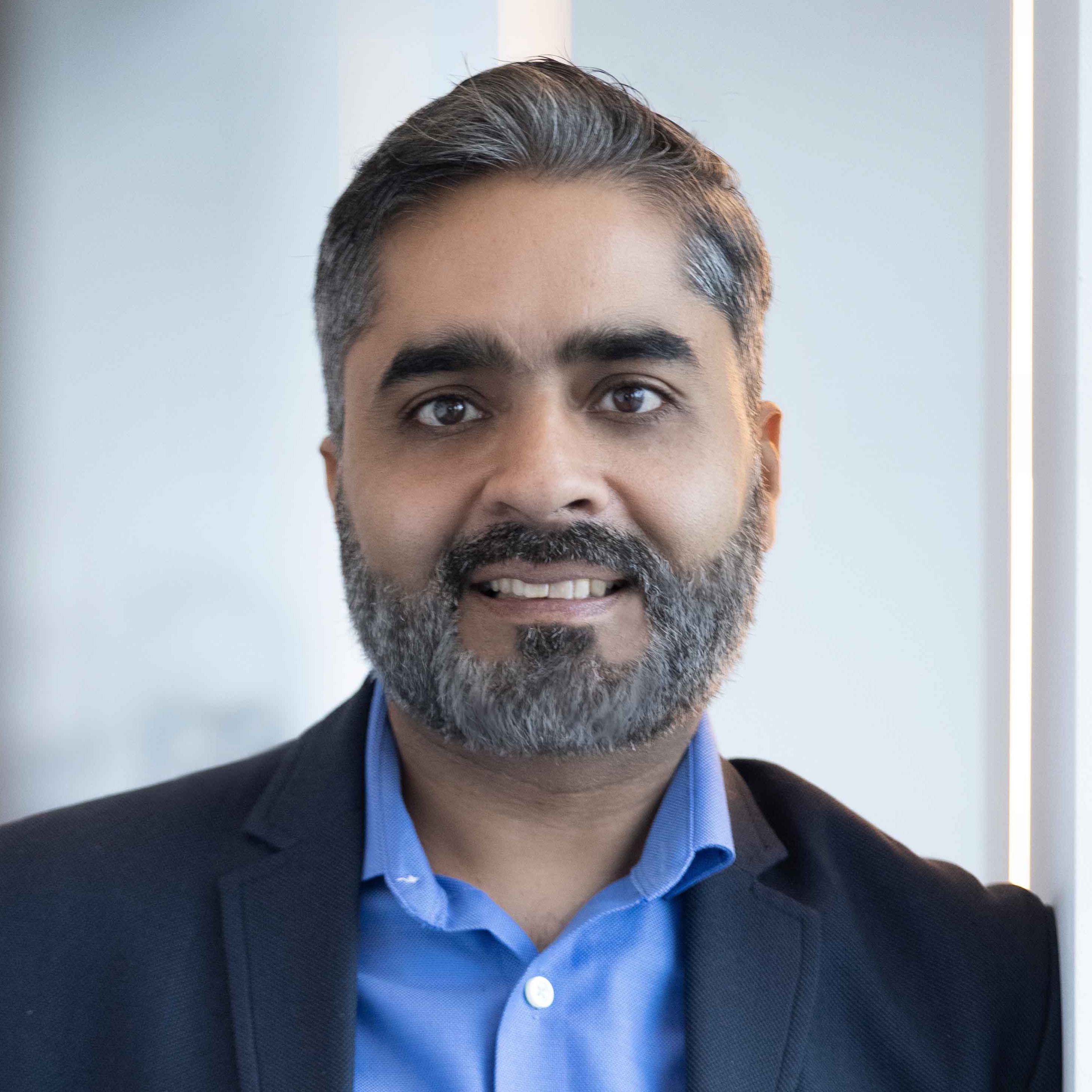 Headshot of a professional photographer