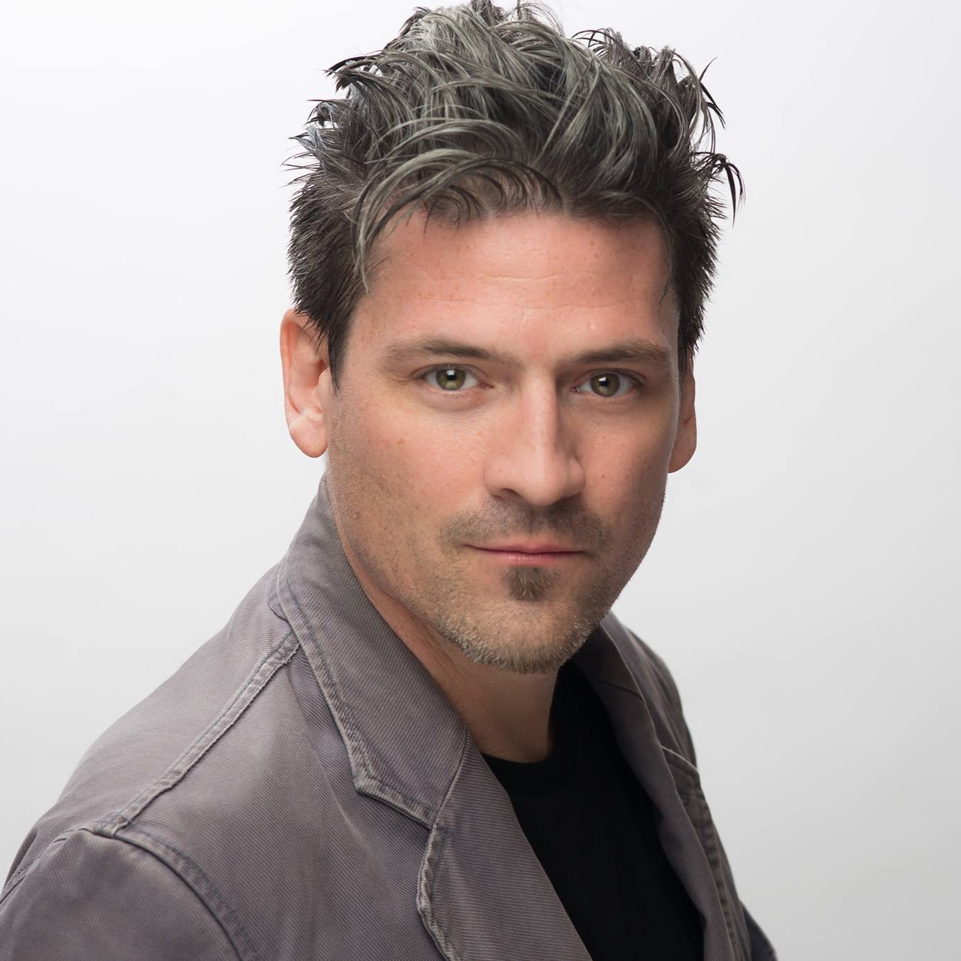 Headshot of a professional photographer